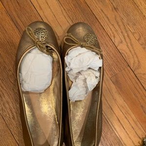 Juicy Couture Leah Leather Espadrille